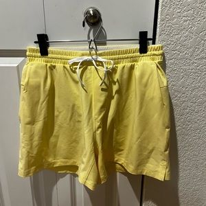 Lululemon Pool Shorts 5” (M)